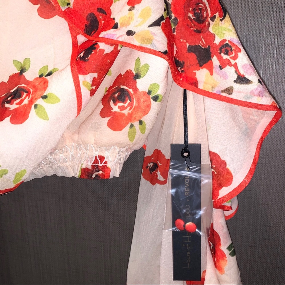 x REVOLVE Harmony top in Poppy Floral - Picture 5 of 5
